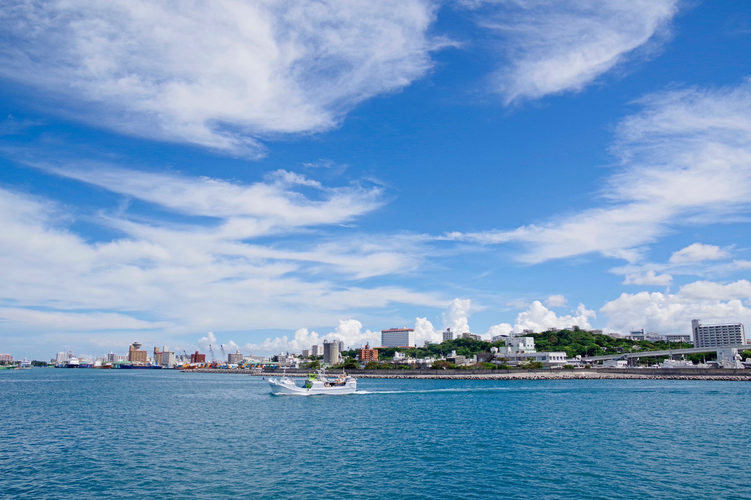 ГЛАВНЫЙ ОСТРОВ АРХИПЕЛАГА ОКИНАВА